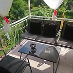 سنتر أونا شقة بيهاتش